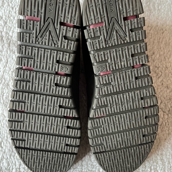 Vionic Women's Ankle Boots - Dark Olive - Picture 4 of 6